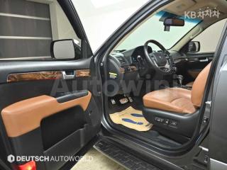 2017 KIA  MOHAVE BORREGO 4WD VIP 5 SEATS - 11