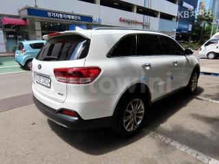 KNAPK81ABFA014452 2015 KIA  SORENTO DIESEL 2.0 2WD NOBLESSE-3