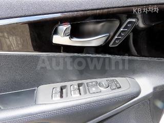 2015 KIA  SORENTO DIESEL 2.0 2WD NOBLESSE - 12