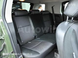 2010 TOYOTA FJ CRUISER 4WD V6 - 12