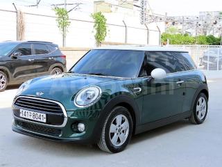 WMWXN3103J3C12990 2018 MINI COOPER D 2.0 BASIC-1