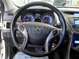 2013 HYUNDAI AVANTE MD ELANTRA M16 GDI SMART - 8