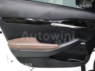 2021 KIA SELTOS 1.6 GASOLINE TURBO 2WD 그래비티 - 8
