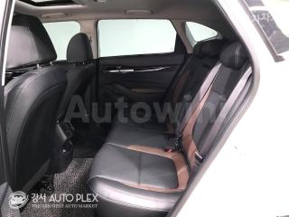 2021 KIA SELTOS 1.6 GASOLINE TURBO 2WD 그래비티 - 10