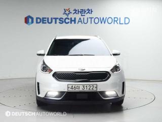 KNACC81CGHA071125 2017 KIA NIRO 1.6 NOBLESSE-2