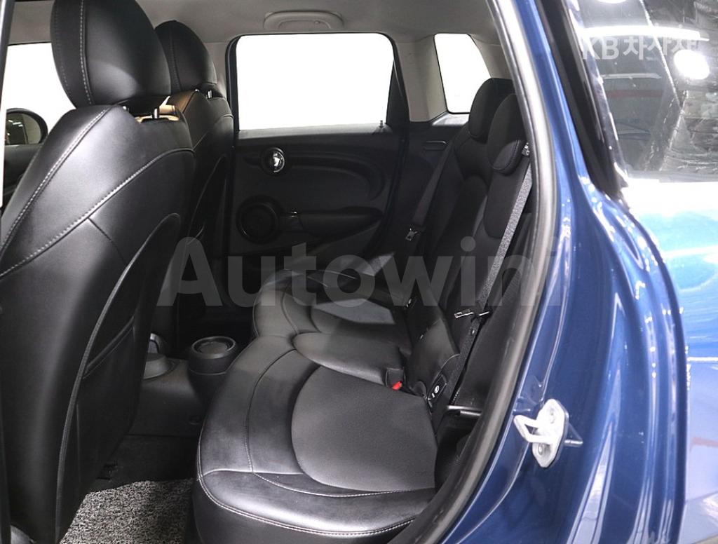 2018 MINI COOPER 5DOORS D 1.5 미드트림 - 10