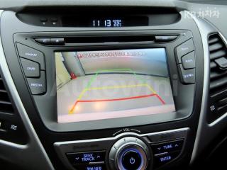 2015 HYUNDAI  AVANTE ELANTRA 1.6 GDI MORDERN BASIC - 12