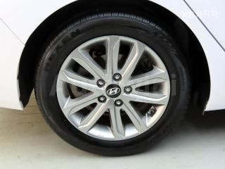 2015 HYUNDAI  AVANTE ELANTRA 1.6 GDI MORDERN BASIC - 20