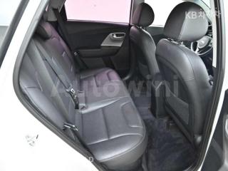 2018 KIA NIRO 1.6 LUXURY - 12