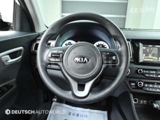 2018 KIA NIRO 1.6 LUXURY - 13
