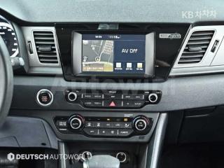 2018 KIA NIRO 1.6 LUXURY - 14