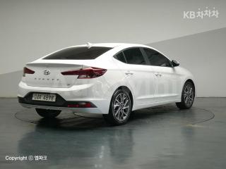 KMHD641EELU924090 2020 HYUNDAI  AVANTE ELANTRA 1.6 GDI SMART BASIC-2