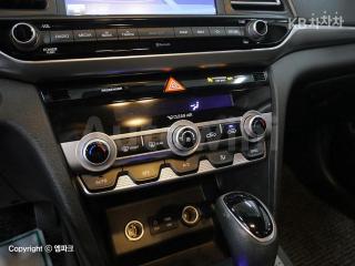 2020 HYUNDAI  AVANTE ELANTRA 1.6 GDI SMART BASIC - 16