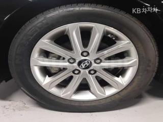 2015 HYUNDAI  AVANTE ELANTRA 1.6 GDI MORDERN TUIXEDITIONII - 17
