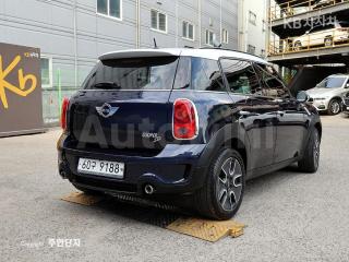 WMWZB7107CWN81701 2012 MINI COOPER COUNTRYMAN SD 2.0 BASIC-3