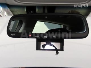 2018 KIA NIRO 1.6 PRESTIGE - 13