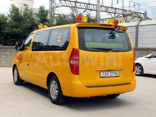 KMJWA37KBHU883044 2017 HYUNDAI GRAND STAREX H-1 15 SEATS 어린이버스 LUXURY-2