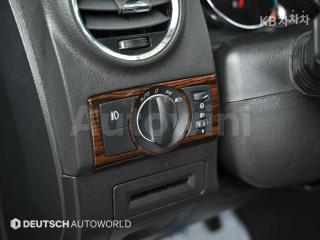 2010 GM DAEWOO (CHEVROLET) WINSTORM MAXX 5 SEATS 4WD LUXURY - 17