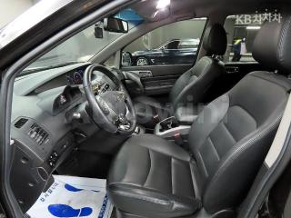 KPBKJ2AE1JP125784 2018 SSANGYONG KORANDO TURISMO 9 SEATS 4WD TX-4