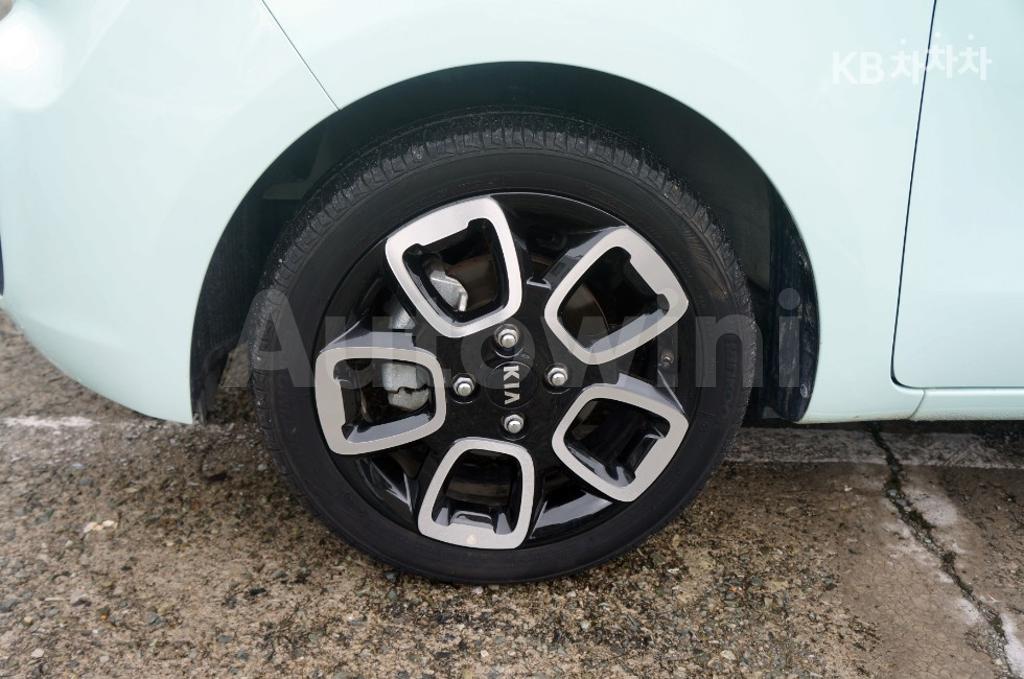 2021 KIA  RAY 1.0 GASOLINE SIGNATURE - 9