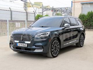 5LM5J9XC8LGL33672 2020 LINCOLN AVIATOR 3.0 V6 BLACK LABEL-1