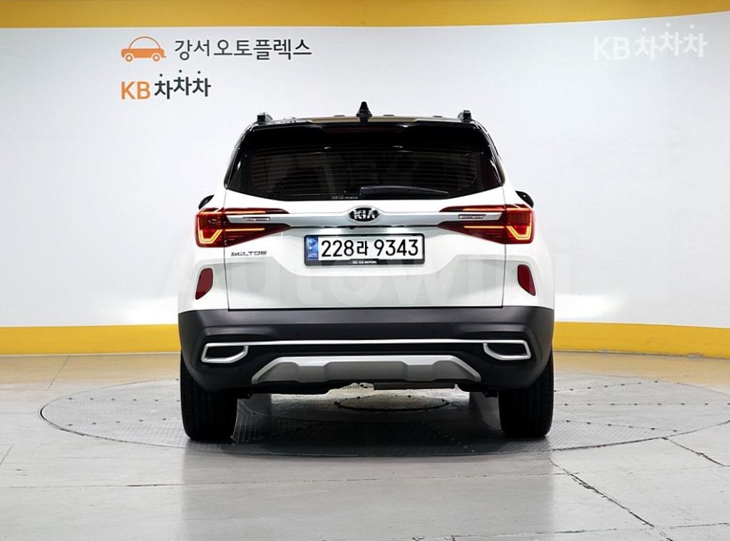 KNAES815GMK148409 2021 KIA SELTOS 1.6 DIESEL 2WD SIGNATURE-3