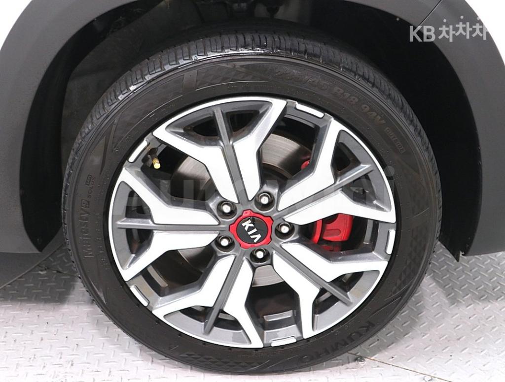 2021 KIA SELTOS 1.6 DIESEL 2WD SIGNATURE - 9