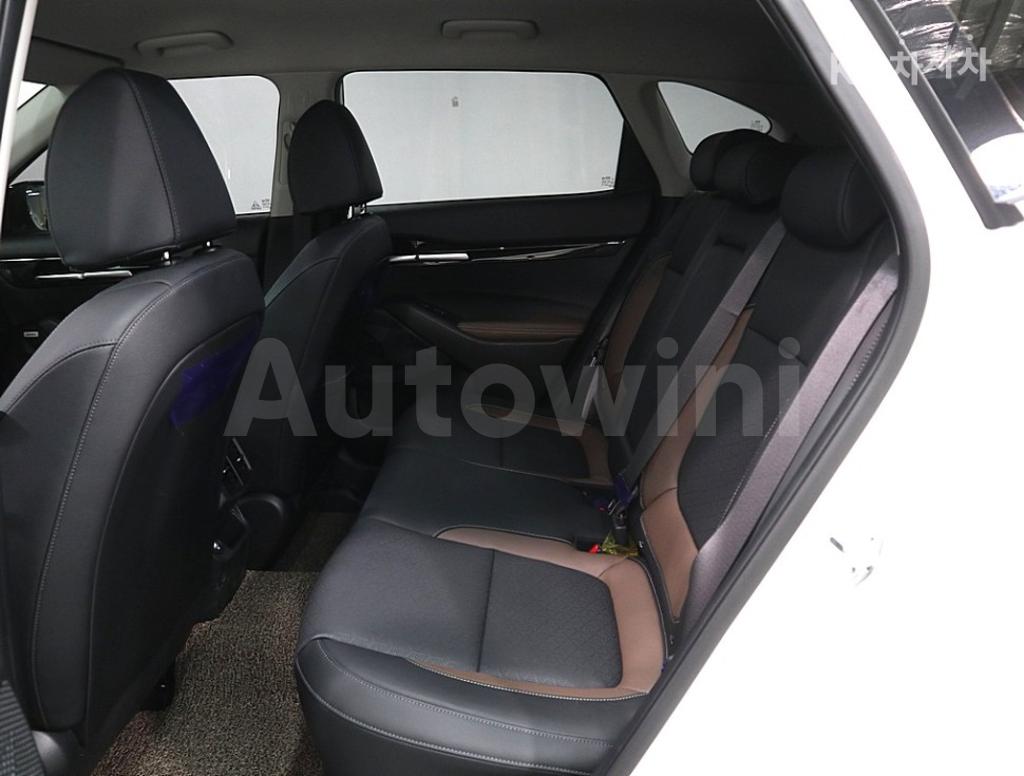 2021 KIA SELTOS 1.6 DIESEL 2WD SIGNATURE - 11