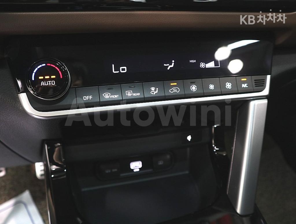 2021 KIA SELTOS 1.6 DIESEL 2WD SIGNATURE - 18
