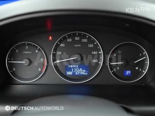 2017 HYUNDAI GRAND STAREX H-1 CHILD PROTECTIVE VEHICLE 4WD MORDERN - 8