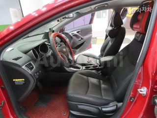 2015 HYUNDAI  AVANTE ELANTRA 1.6 GDI MORDERN BASIC - 12