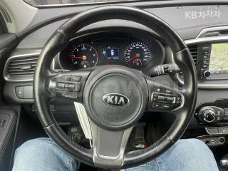 2015 KIA  SORENTO DIESEL 2.0 2WD LUXURY - 11