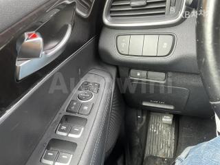 2015 KIA  SORENTO DIESEL 2.0 2WD LUXURY - 12
