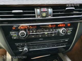 2017 BMW  X5 3.0D F15 (14년~) - 12