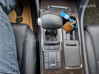 2016 KIA K5 2ND GEN OPTIMA 1.7 DIESEL MX PRESTIGE - 18