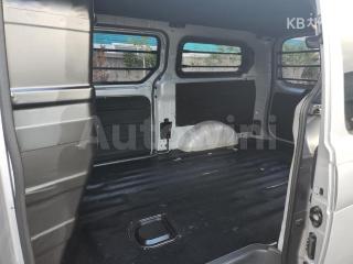 2017 HYUNDAI GRAND STAREX H-1 3 SEATS VAN SMART - 11
