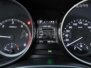 2016 HYUNDAI  MAXCRUZ DIESEL(E-VGT)R2.2 4WD EXCLUSIVE 6 SEATS - 8