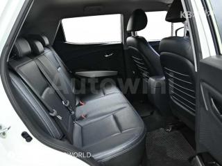 2016 SSANGYONG TIVOLI DIESEL VX - 12