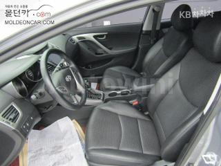 2015 HYUNDAI  AVANTE ELANTRA 1.6 GDI SMART BASIC - 9