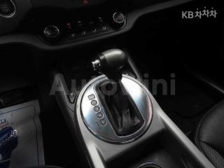 2016 KIA  SPORTAGE R DIESEL 2WD ACE - 11