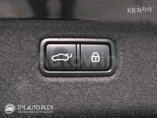 2020 GENESIS G70 SPORTS 3.3T SPORT AWD ELITE - 11