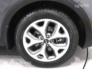2015 KIA  SORENTO DIESEL 2.0 2WD PRESTIGE - 17