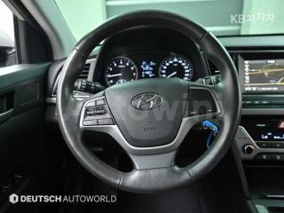 2016 HYUNDAI AVANTE AD ELANTRA 1.6 GDI SMART - 26