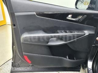 2015 KIA  SORENTO DIESEL 2.0 2WD NOBLESSE - 8