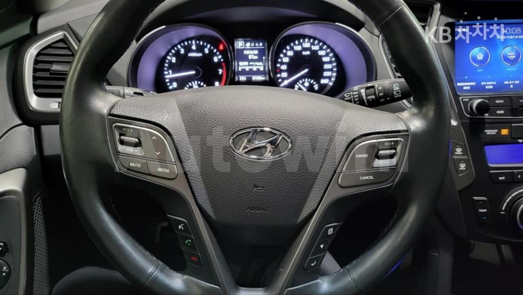 2018 HYUNDAI SANTAFE THE PRIME GASOLINE 2.0T 2WD 5 SEATS PREMIUM - 17