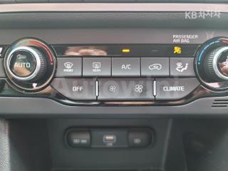 2020 KIA  NIRO 1.6 HEV PRESTIGE - 9
