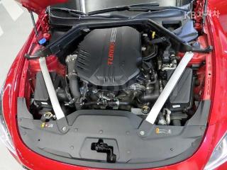 2018 KIA STINGER 3.3 TURBO 4WD GT - 19