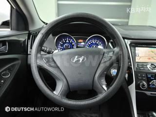 2010 HYUNDAI YF SONATA Y20 SPORTS - 13