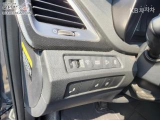 2018 HYUNDAI SANTAFE THE PRIME DIESEL R2.0 2WD 5 SEATS VALUEPLUS - 8