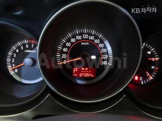2010 KIA LOTZE INNOVATION OPTIMA MAGENTIS LX20 BASIC - 9